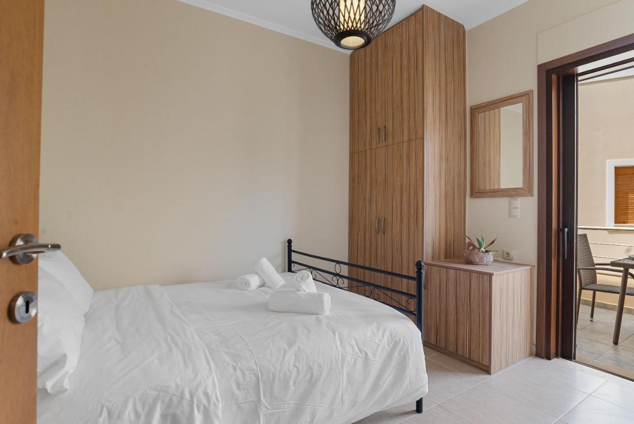 Amphitrite Beach House Chania  Екстер'єр фото